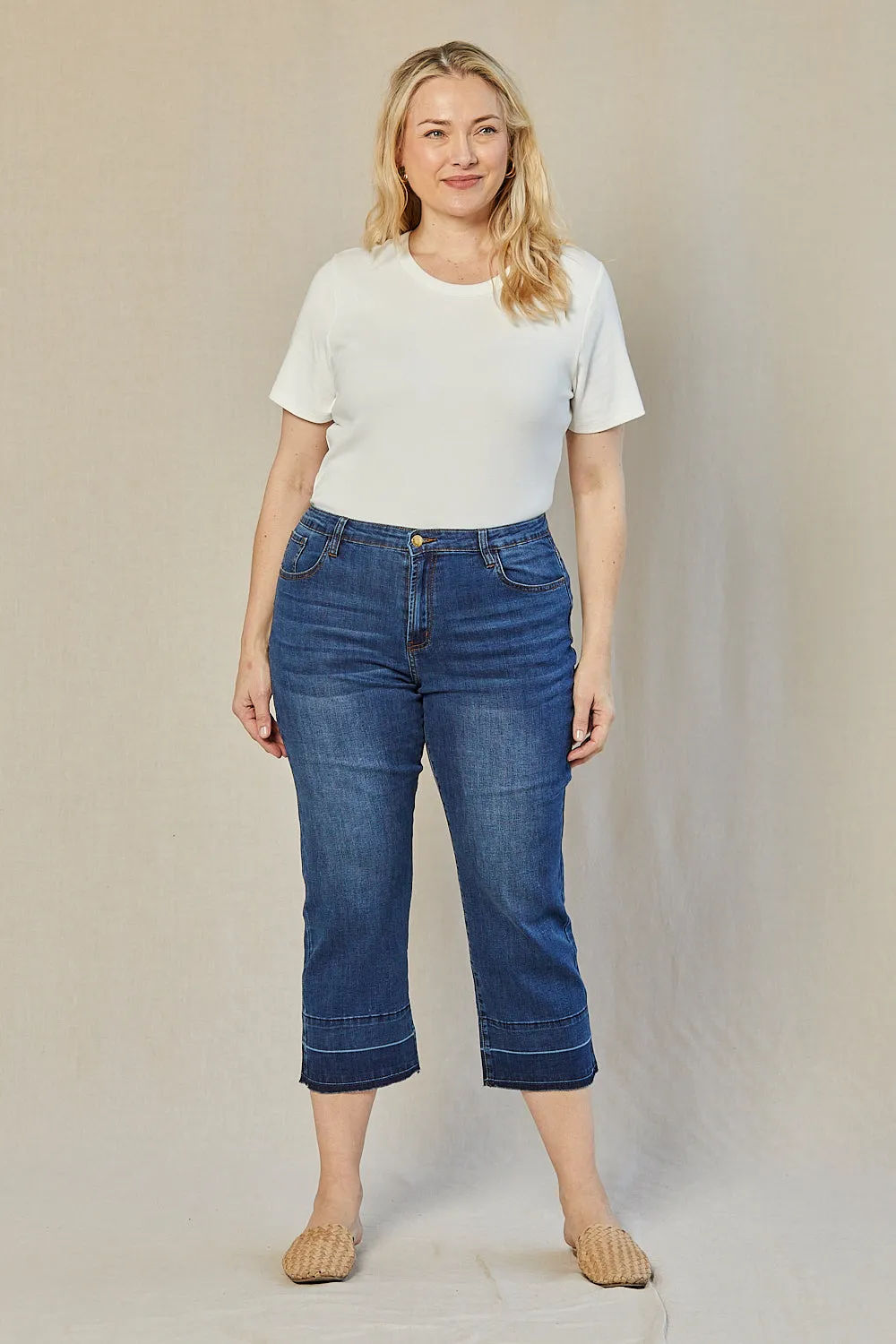 Adrift Denim Cropped Straight Leg Jeans in Mid Wash