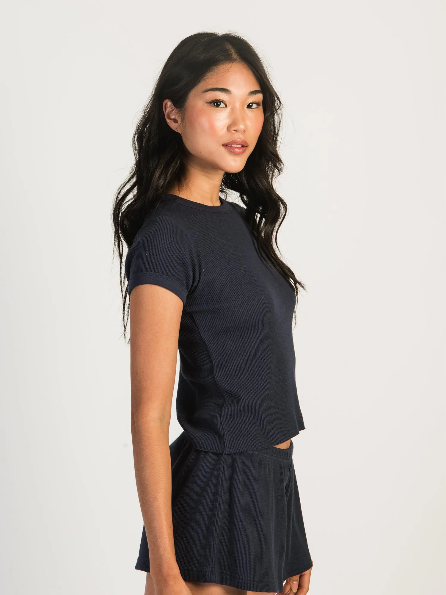 HARLOW ALLIE WAFFLE T-SHIRT - NAVY