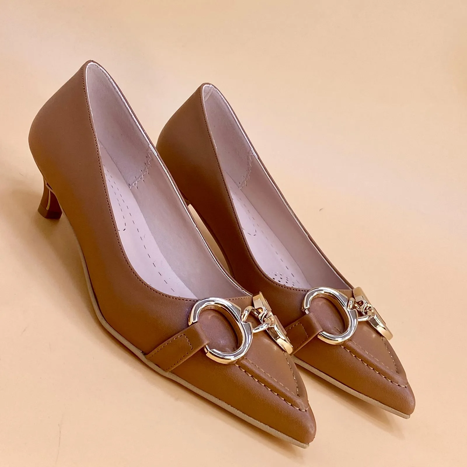 NEW , WOMEN SHOES HEELS W268