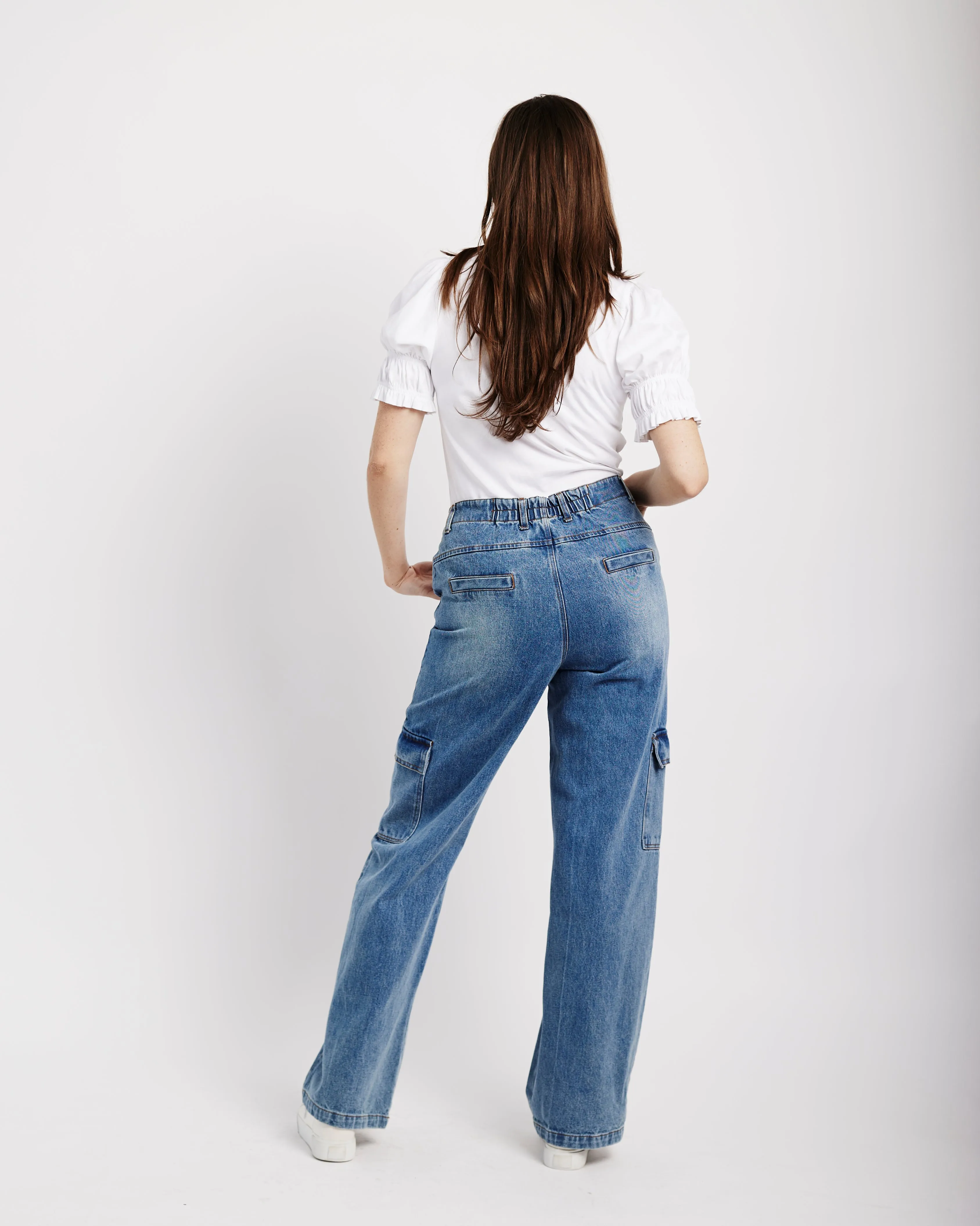 Wide Leg Cargo Jeans in Denim